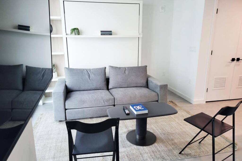 Stylish Modern Downtown Studio Free Parking Apartment Miami Ngoại thất bức ảnh