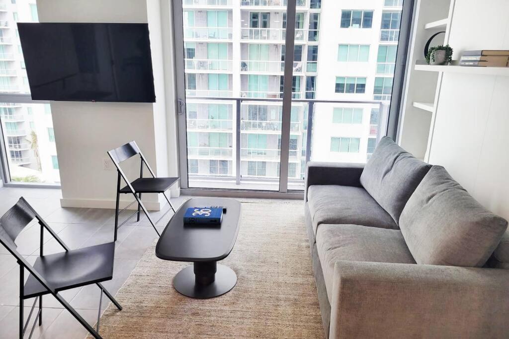 Stylish Modern Downtown Studio Free Parking Apartment Miami Ngoại thất bức ảnh